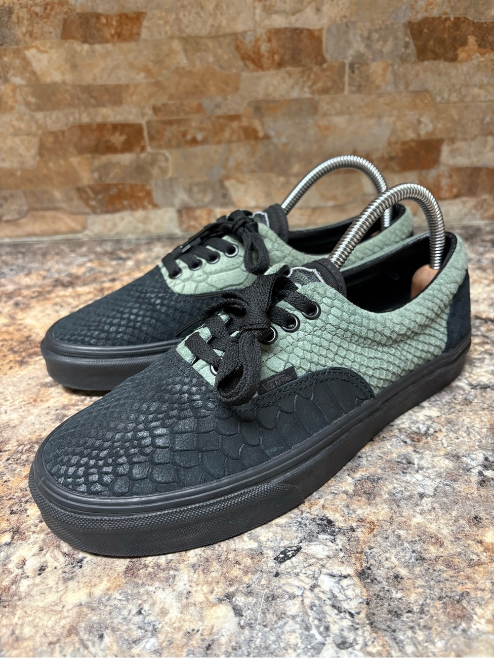 Vans Era Harry Potter Slytherin Menβs Size 7.5 Womenβs Size 9